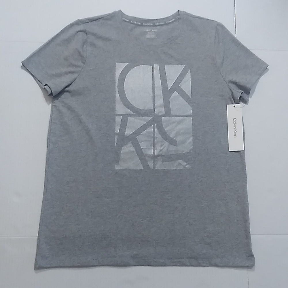 Calvin Klein Tshirt Medium Gray